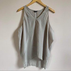 SILK TOPSHOP SLEEVELESS SHIRT HIGH/LOW SLEEVELESS SIZE US 2